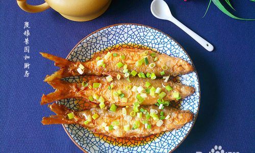 Mastering the Art of Frying Whitebait:A Culinary Delight