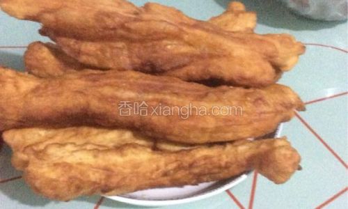 The Art of Crafting Crispy Fried Dough Sticks