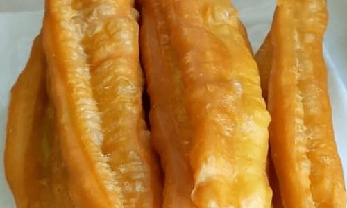 How to Make Delicious and Easy Fried Dough Sticks