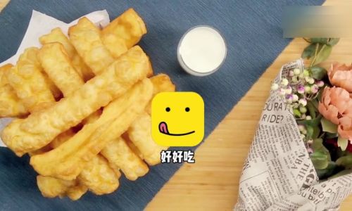 Delicious and Easy-to-Make Fried Dough Sticks:A Culinary Delight