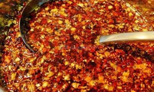 Crafting the Perfect Chili Oil:A Step-by-Step Guide to Making Oil-Splashed Chili Sauce