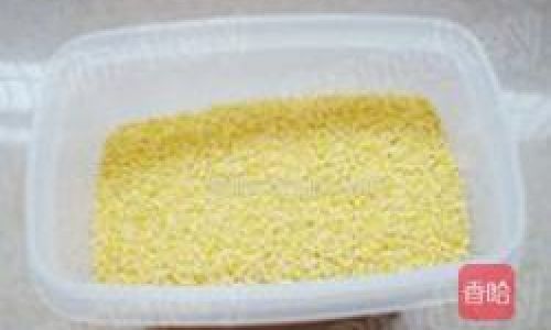 How to Make Pan-Fried Glutinous Yellow Rice Cake