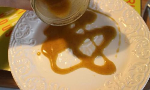 How to Make a Delicious Homemade Oil and Vinegar Dressing