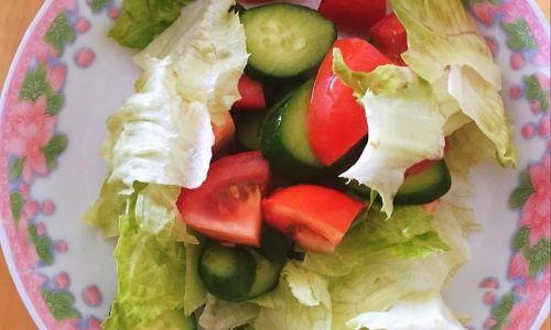 How to Make a Delicious Oil and Vinegar Vegetable Salad