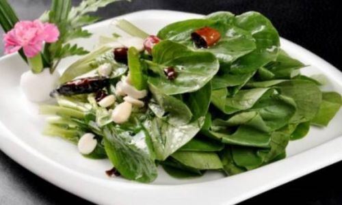How to Make a Delicious Cold Salad with Rapeseed Canola)Leaves
