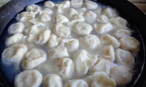 Crafting Delicious Dumpling Fillings with Shiitake Mushrooms