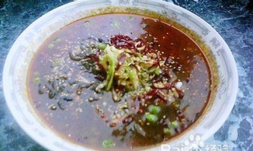 Discovering the Perfect Ingredients for Making Delicious Spicy Noodles