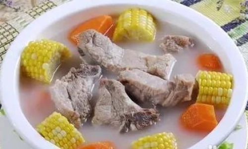 Enhancing the Flavor of Clam Soup:Ingredients to Complement Sand White Clams