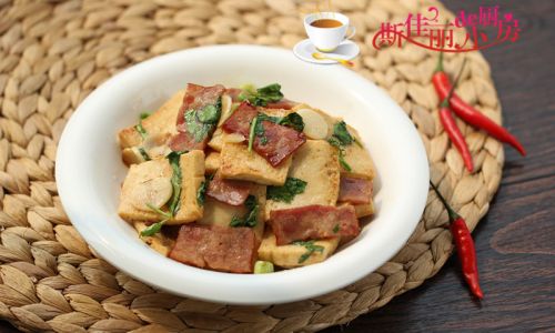 How Long Does It Take to Cook Thousand-Leaf Tofu in a Clay Pot?