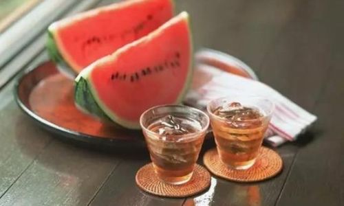 Ripening Watermelons with Beer:An Unconventional Yet Intriguing Method