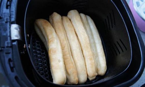 Crafting Crispy Youtiao in an Air Fryer:A Delightful Culinary Adventure