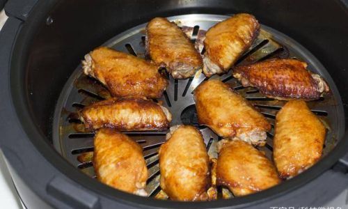 Crafting a Delicious Roast Chicken with an Air Fryer:A Culinary Journey