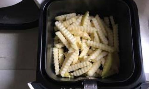 How to Cook Frozen Fries Perfectly in an Air Fryer