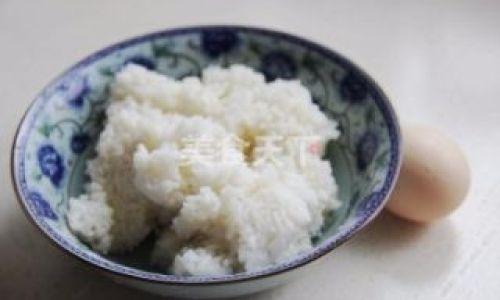 How to Make Rice Crispy Treats:A Step-by-Step Guide to Crafting Crunchy Rice锅巴 Delights