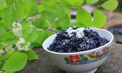 Traditional Delicacies and Seasonal Eats:What Dalian Locals Savor During the Arrival of Summer