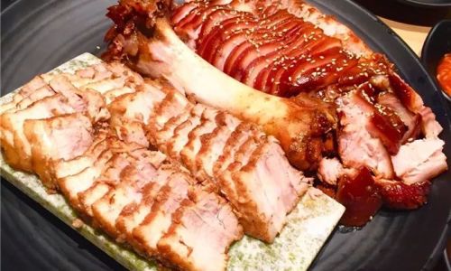 The Art of Savoring Hearty Meat Dishes:A Guide to Indulgent Cooking and Enjoyment