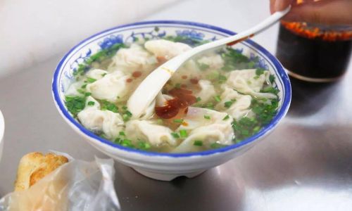 Mastering the Art of Cooking Large Wontons:A Comprehensive Guide to Perfect Timing and Techniques
