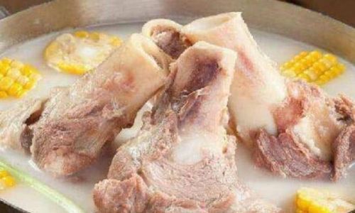 The Art of Crafting a Perfectly Milky White Bone Broth:A Comprehensive Guide