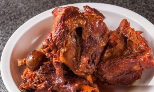Mastering the Art of Stir-Fried Large Bones:A Culinary Guide to Flavorful Perfection