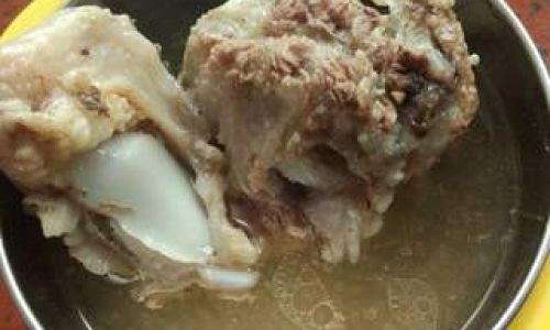 Mastering the Art of Simmering Bone Broth:A Comprehensive Guide to Rich,Nourishing Elixirs