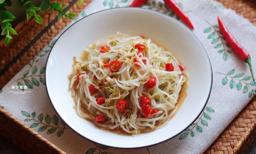 Mastering the Art of Cooking Soybean Sprouts:Tips and Techniques for a Delicious Stir-Fry
