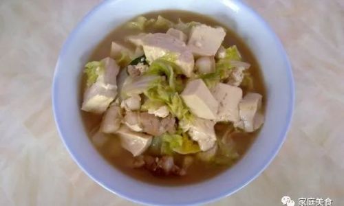 Mastering the Art of Stewed Tofu:Techniques and Recipes for a Flavorful Delight