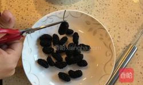 The Art of Making Mulberry Fruit Jam:A Detailed Guide to Crafting Delicious Mulberry Syrup