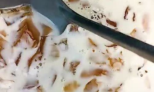 Discover the Delightful Culinary Fusion:A Guide to Making Mulberry Lemon Jelly Milk Collision