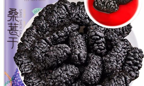 Crafting a Delightful Elixir:How to Make Mulberry and Leek Seed Infused Alcohol