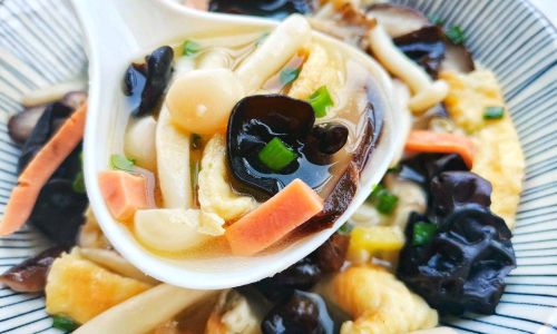 A Culinary Delight:The Art of Making Three-Delicacy Mushroom Dish