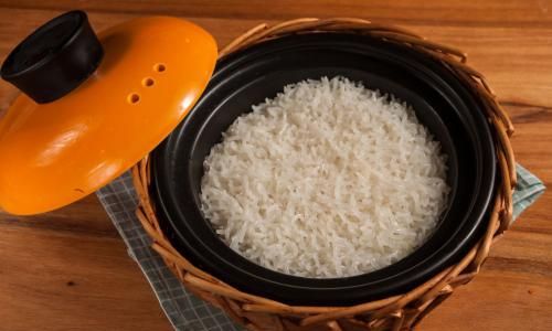 How Long to Steam Rice Using a Pot:A Comprehensive Guide