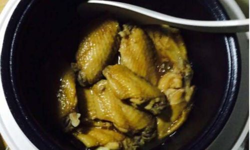 How Long Does It Take to Steam Chicken Wings in an Electric Rice Cooker?