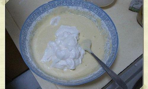 Baking a Cake with an Electric Rice Cooker and Cake Mix:A Step-by-Step Guide