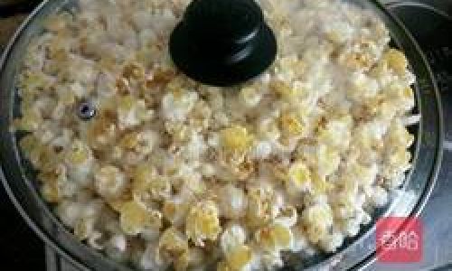 How to Make Popcorn in a Frying Pan:A Comprehensive Guide