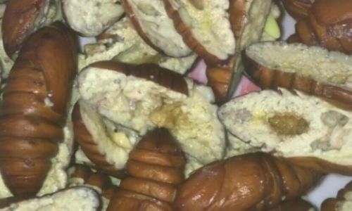 Exploring the Culinary Art of Preparing Pupae:A Unique Gastronomic Journey