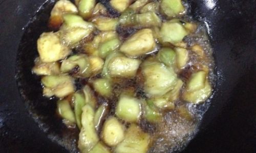 Mastering the Art of Making Crispy Roasted Eggplant