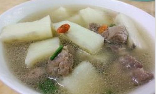 How to Make a Nutritious Pork Rib Soup