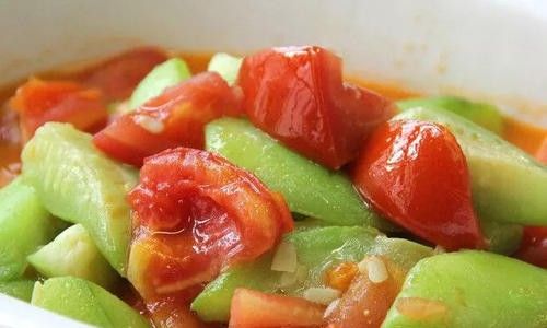 Nutritious and Delicious:A Homemade Recipe for Tomato and Baby Bok Choy