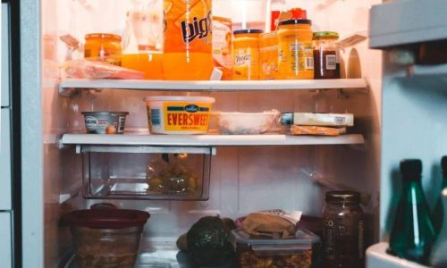 Can Eagle-Mouth Peaches Be Stored in the Refrigerator?