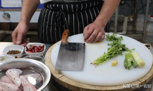 Master Chefs Guide to Crafting Simple yet Flavorful Braised Duck at Home