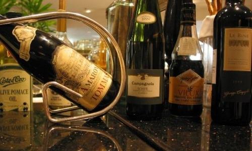 Understanding the Enemy:Why Champagne Loses Its Sparkle