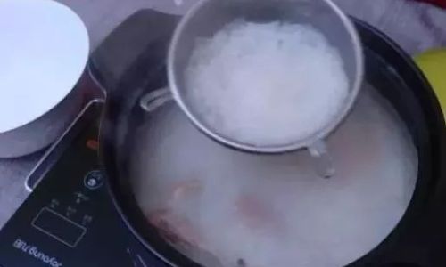 Mastering the Art of Chinese Hot Pot:A Step-by-Step Guide to Making Da Bian Lu at Home
