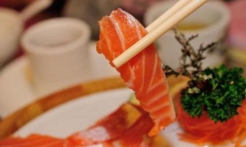 Mastering the Art of Cooking Salmon:Techniques and Tips for a Flavorful Dish
