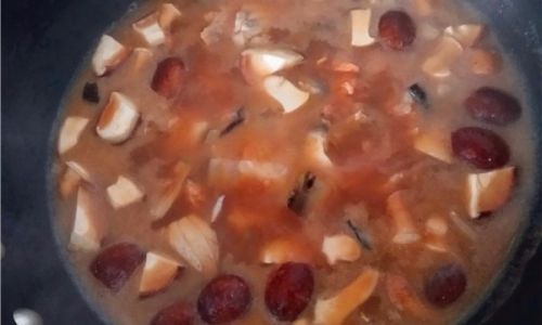 A Homestyle Recipe for Salmon Head Soup:A Culinary Delight