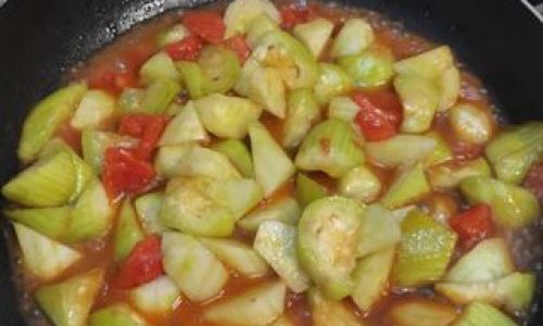 How to Make Crab-Flavored Tomato Scramble:A Culinary Delight
