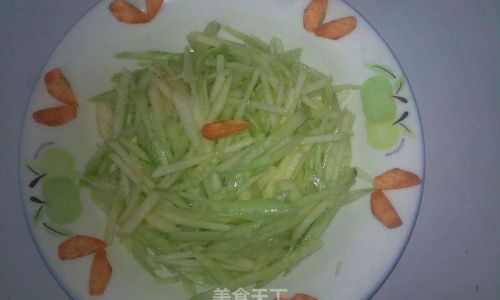 Mastering the Art of Making Sai Xianggua:A Delightful Dessert with a Twist