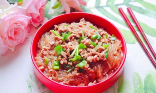 Mastering the Art of Making Pork and Vermicelli Stir-Fry:A Comprehensive Guide
