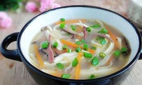 Mastering the Art of Making Silver Fish Soup:A Culinary Journey