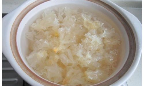 The Optimal Way to Soak and Prepare Tremella Mushrooms