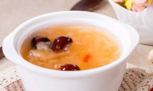 Can You Still Consume Silver Ear Mushroom Soup After Simmering for 12 Hours?